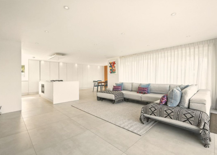 7. Livingroom, Kitchen, Open-plan, Tiled Floor