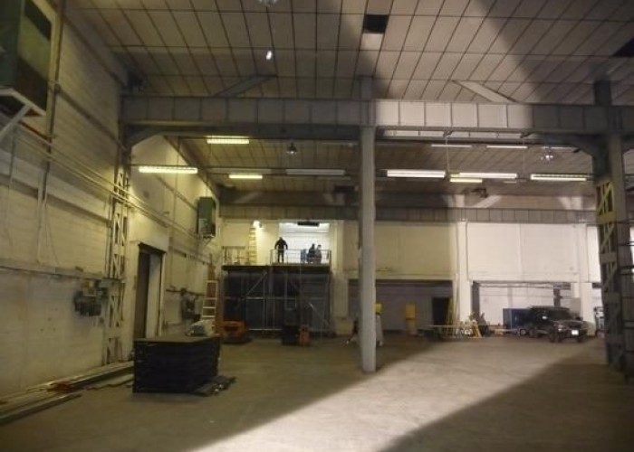 7. Warehouse (Pillared)