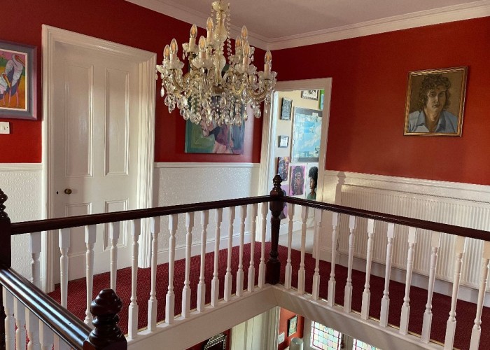 13. Stairway / Staircase, Landing