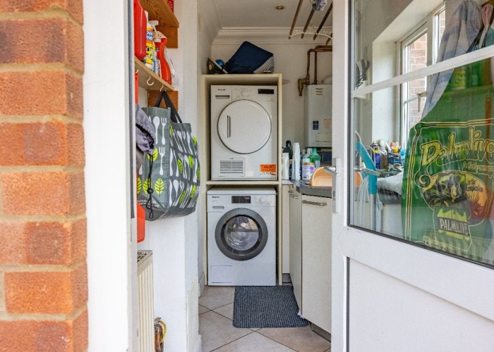 9. Utility Room