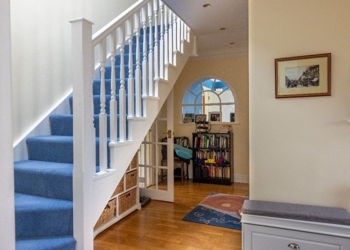 18. Stairway / Staircase