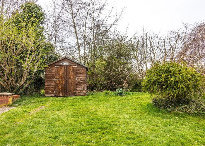 43. Garden (Rear, Large)