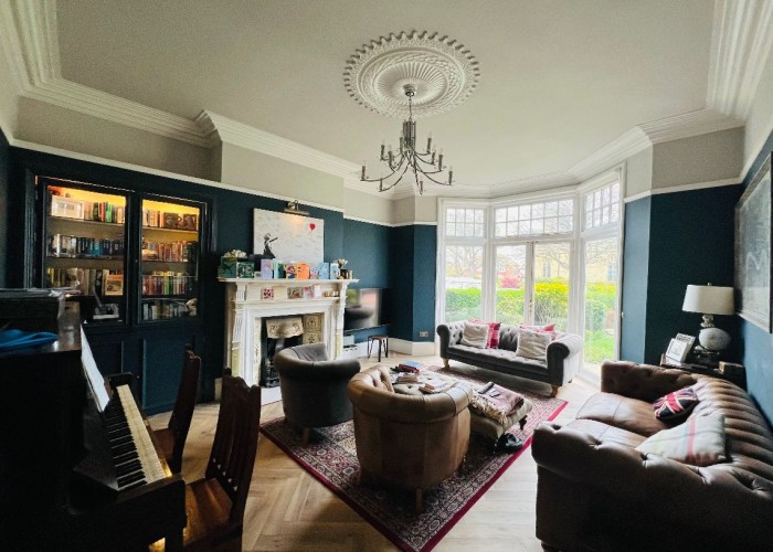 5. Livingroom, Fireplace