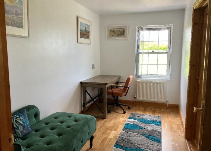 24. Home Office / Study