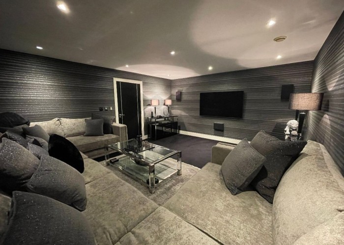 11. Drawing Room