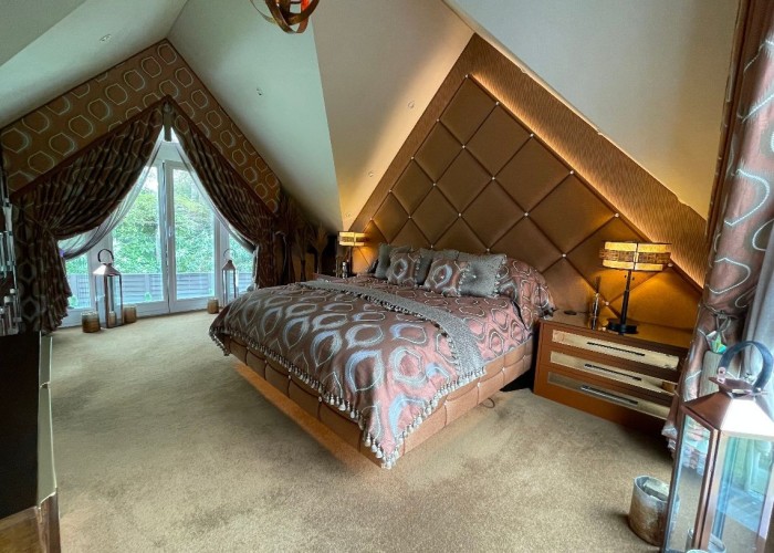 21. Bedroom (Double)