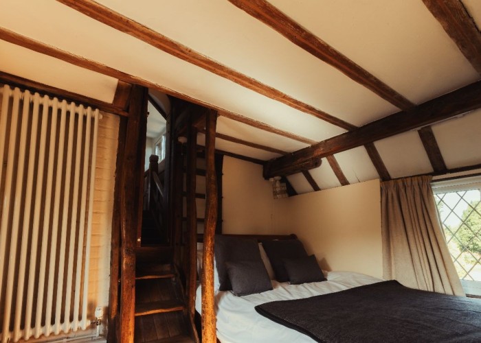 14. Bedroom (Double)