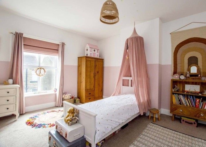 15. Bedroom (Childrens)