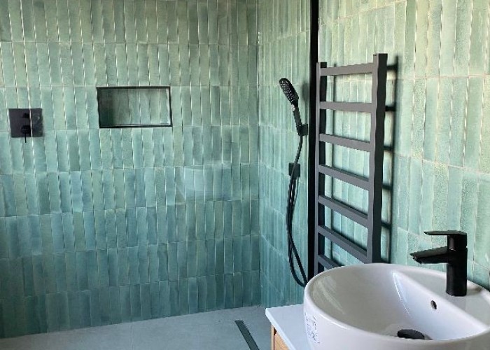18. Bathroom