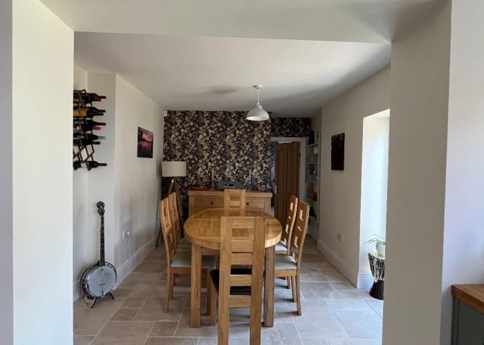 9. Diningroom