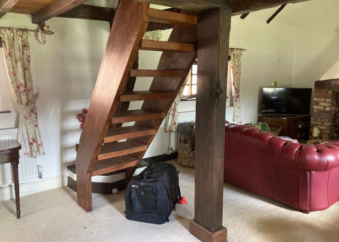 17. Stairway / Staircase