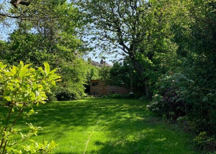 33. Garden (Rear, Large)