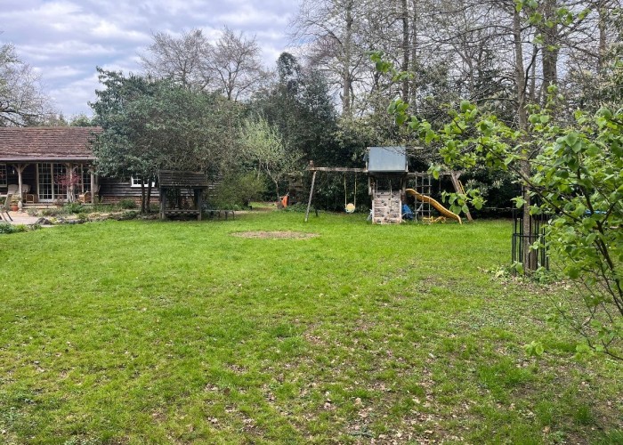 22. Garden (Rear, Large)