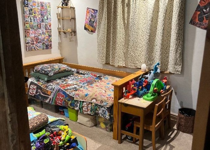 17. Bedroom (Childrens)