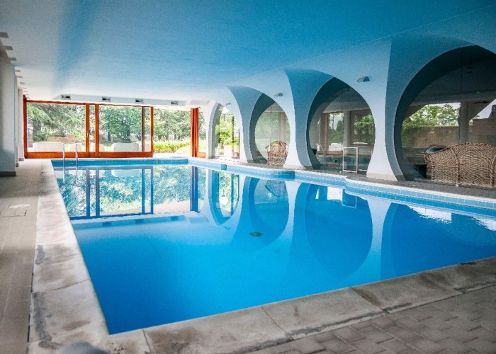 52. Swimming-pool