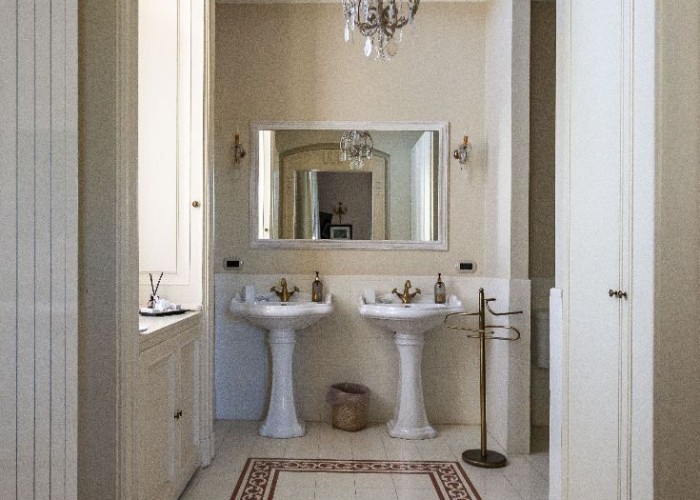 45. Bathroom (2 sinks)