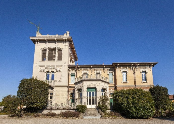 Historic Architectural Villa In Italy For Filming