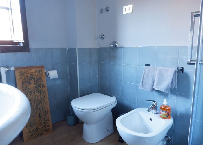 31. Bathroom