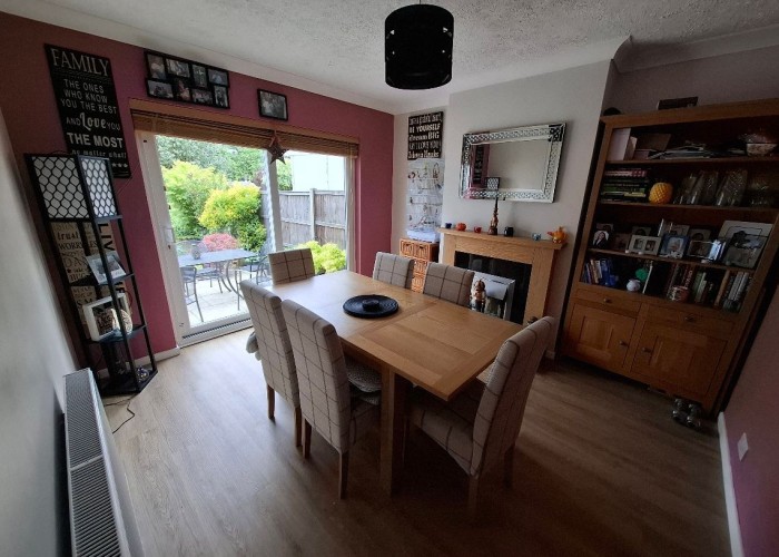 5. Diningroom
