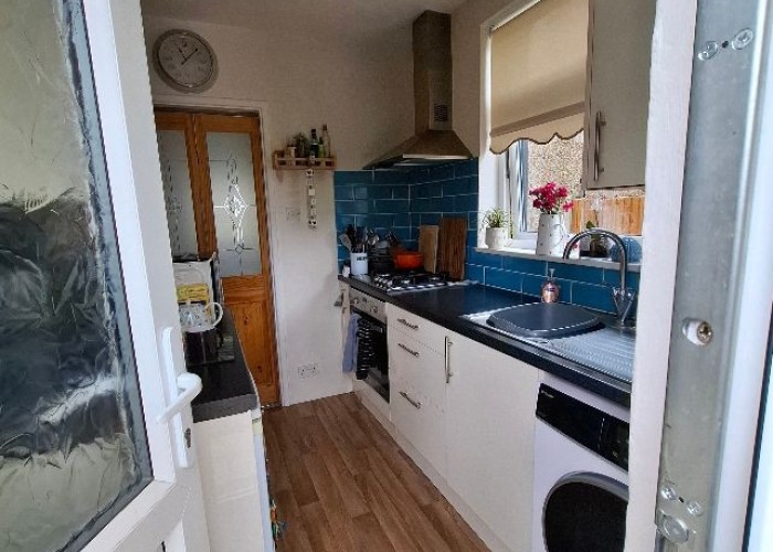 6. Kitchen