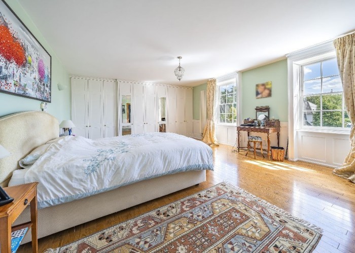12. Bedroom (Double)