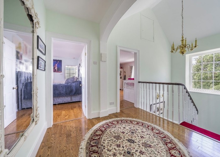 11. Stairway / Staircase, Landing