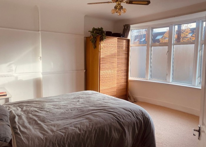 13. Bedroom (Double)