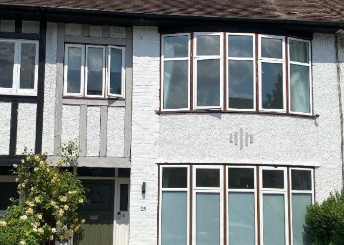 Spacious Light Home For Filming