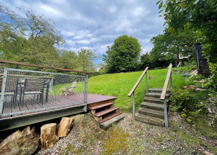 37. Decking
