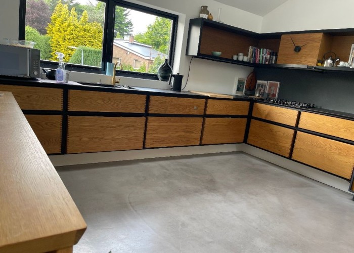 14. Kitchen (Wooden Units), Kitchen (Modern), Kitchen (Gas Hob)