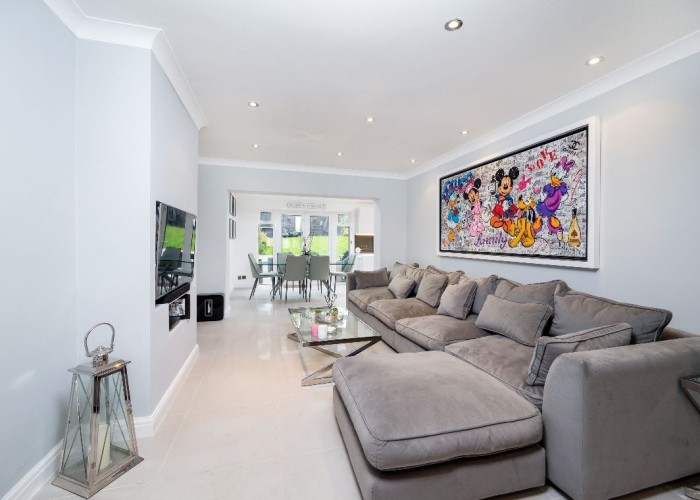 2. Livingroom