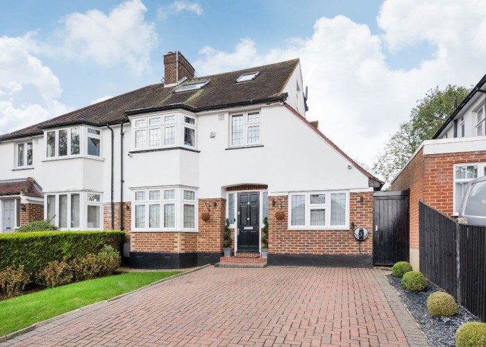 Newly Refurbished Home For Filming
