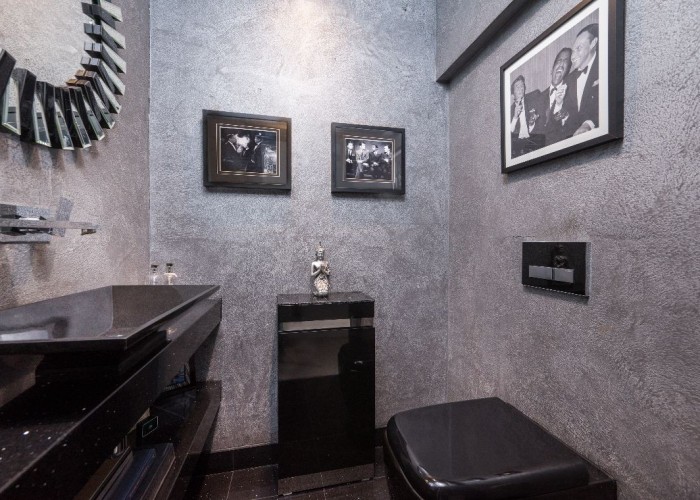 9. Toilet
