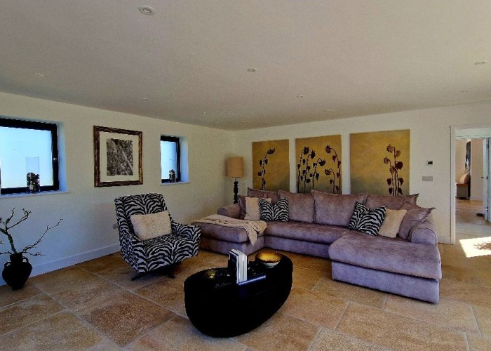 17. Livingroom