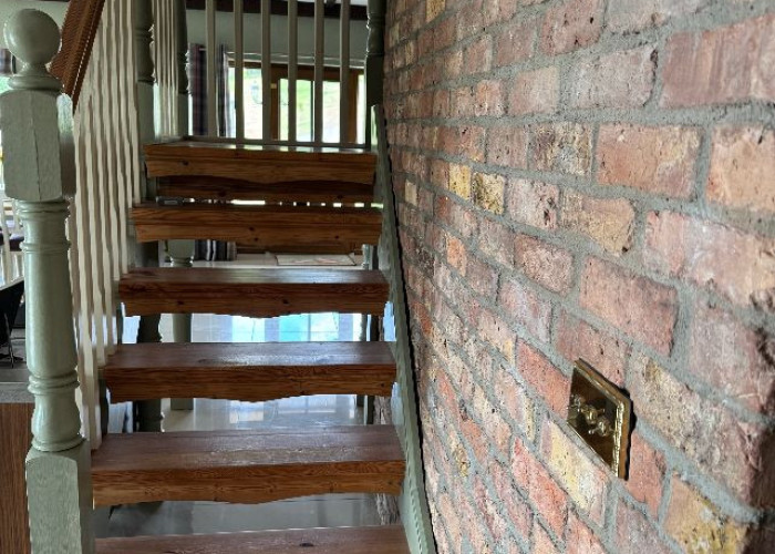 14. Stairway / Staircase