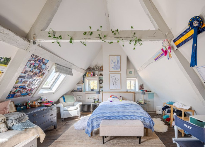 13. Bedroom (Double)