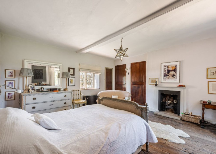 11. Bedroom (Double)