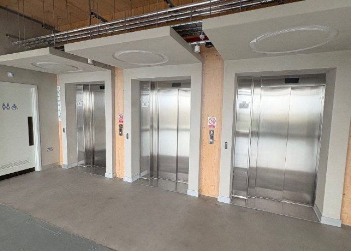 2. Lift (Commercial)