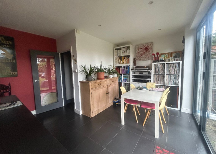 7. Kitchen With Table