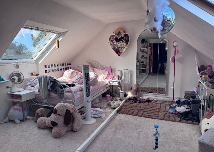 19. Bedroom (Childrens)