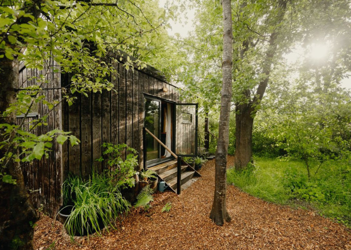 Glamping Cabins For Filming