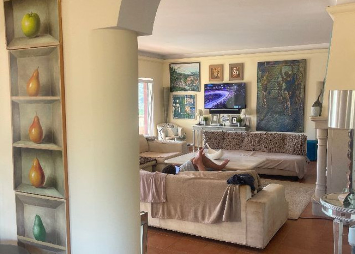 6. Livingroom