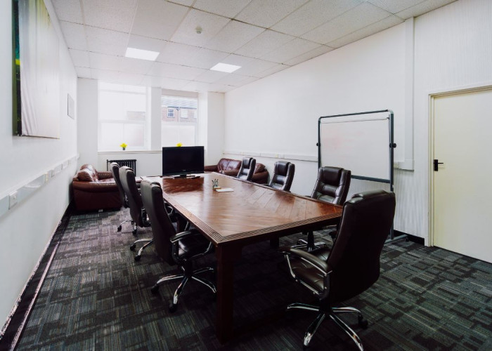 25. Meeting Room