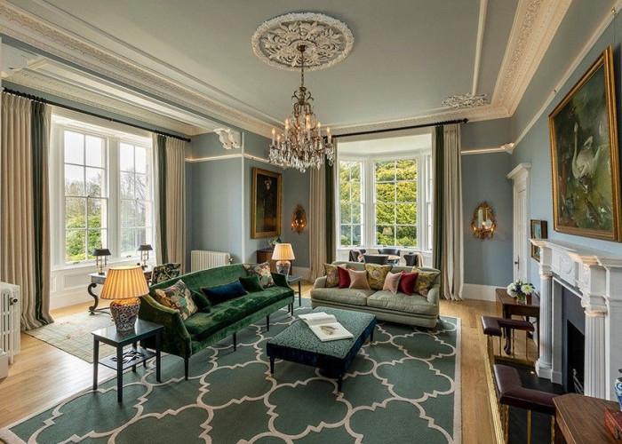 7. Livingroom, Fireplace