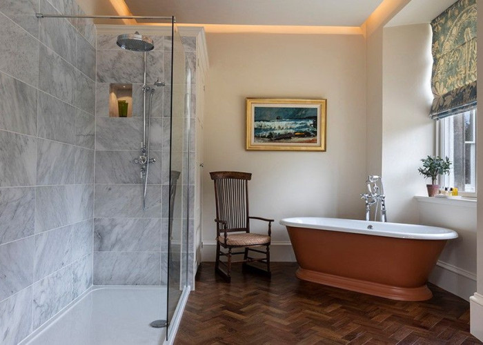 15. Bathroom (Large), Bathroom (Roll Top), Bathroom (Shower and bath), Bathroom (Copper Bath)