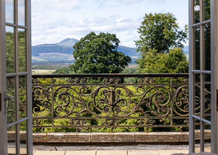 25. Balcony
