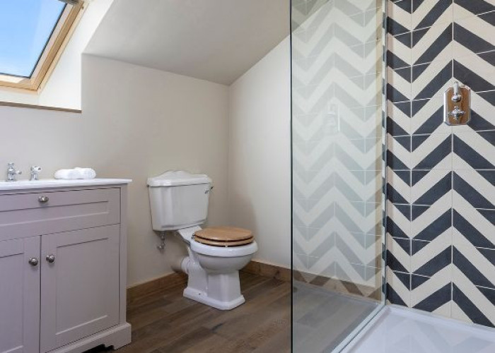 17. Bathroom