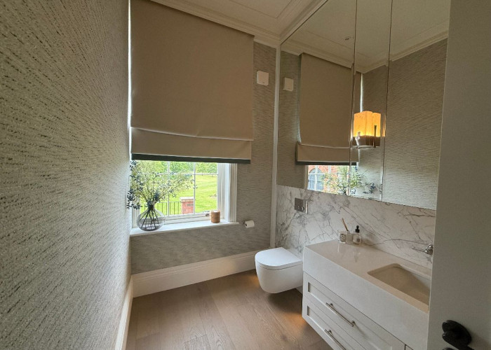 33. Bathroom