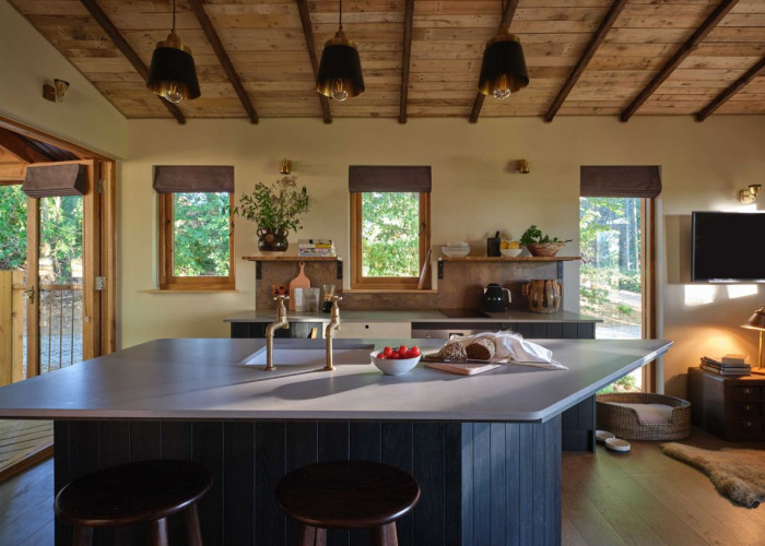 9. Kitchen