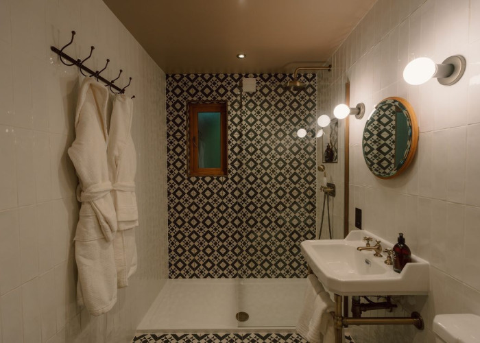 21. Bathroom